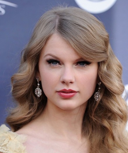 Taylor+Swift+46th+Academy+Country+Music+Awards+j5eIIi7xT2Nl