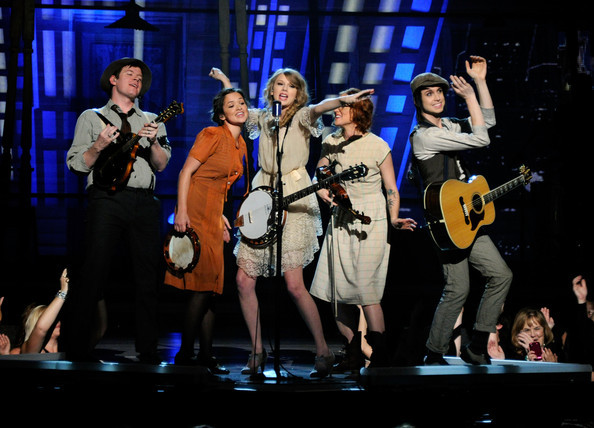 Taylor+Swift+46th+Annual+Academy+Country+Music+Hmy6JzBKYm2l
