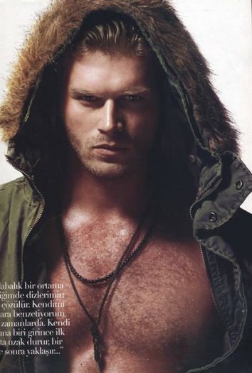 K-van-Tatl-tu-kivanc-tatlitug-8527066-408-604