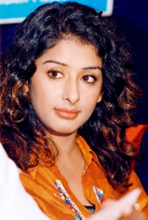 samiksha_22_125200835717123_thumbnail - zaara