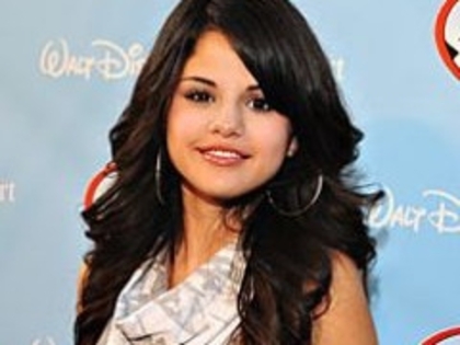 big_thumb_selena - club selena gomez