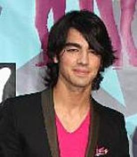 joe-jonas_14; joe