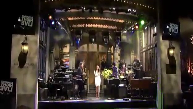 bscap0010 - Miley Cyrus on SNL Opening Monlogue