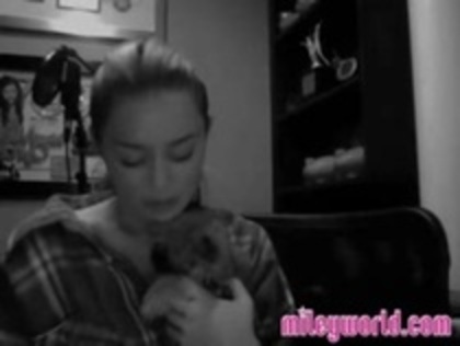 miley si cainele ei nou1 - miley si cainele ei nou-2011