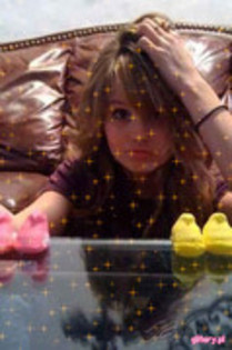 Hmmm ...o sa o sun pe fix pt  pe mobil nu raspunde