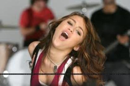 miley cyrus - Miley Cyrus 7 Things