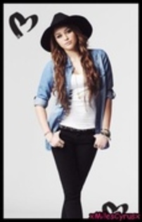 34137305_BPDYPLLUN[2] - miley