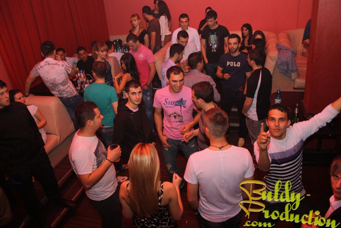 fire club 064 - Fire Club - 8 aprilie a1