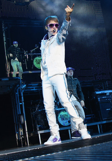 Justin+Bieber+Justin+Bieber+Performs+Milan+k0nnoXMTqEgl