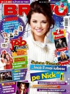 Selena Gomez - Selena Gomez in revista Bravo Girl