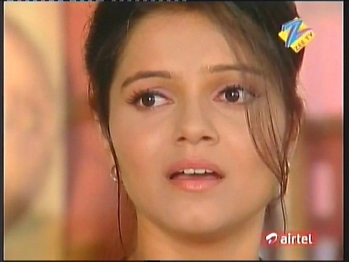 cb210thmarch2011part148o - CHHOTI BAHU 2 CAPS