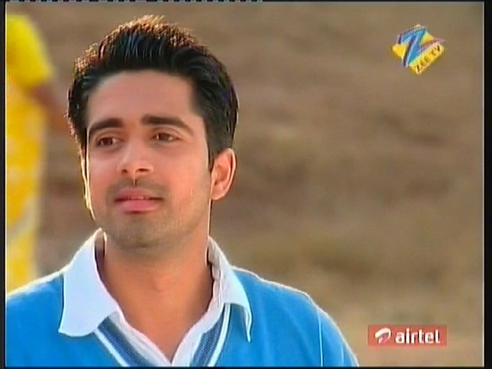 cb211thmarchpart176 - CHHOTI BAHU 2 CAPS