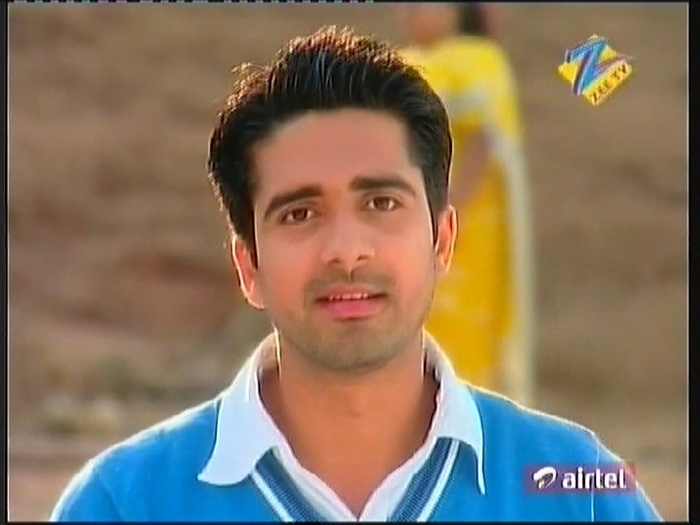 cb211thmarchpart182 - CHHOTI BAHU 2 CAPS