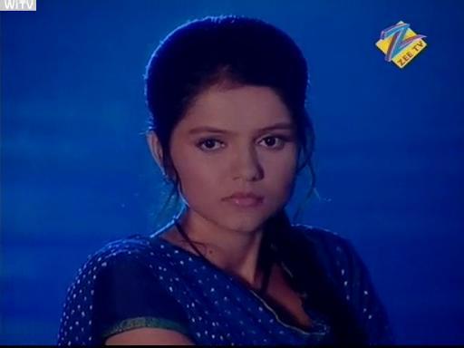 vlcsnap2011031422h49m40 - CHHOTI BAHU 2 CAPS