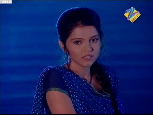 vlcsnap2011031422h45m44 - CHHOTI BAHU 2 CAPS