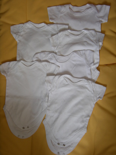 24 RON - babynamnam hainute bebe nou nascut