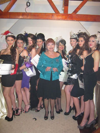 RODICA POPESCU BITANESCU, MONICA SAFTOIU SI FINALISTELE MISS TRIPOLI TOP MODEL ROMANIA 2011; Printul Andrei Ratiu si Agentia Prince d'Armeny au organizat MISS TRIPOLI TOP MODEL ROMANIA 2011
