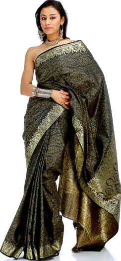 black_tanchoi_sari_from_banaras_with_golden_thread_fr37[1] - Sariuri