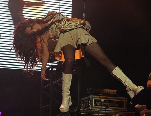 materia_rbd4_280311 - Anahi en Rio De Janeiro