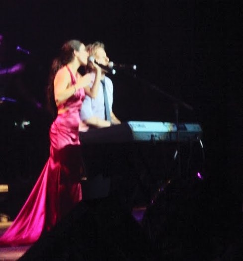 444 - Anahi