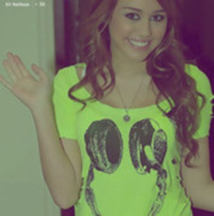 32463155_YNRGFCYRS - ce tare e miley___super tare