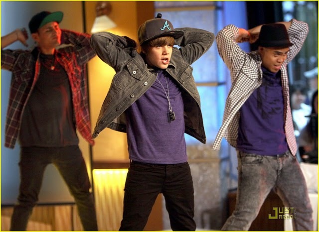 justin-bieber-gma-sunday-08