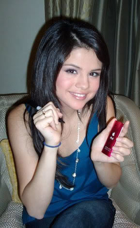 Selena Marie Gomez - CE NOTA DATI PAGINII MELE