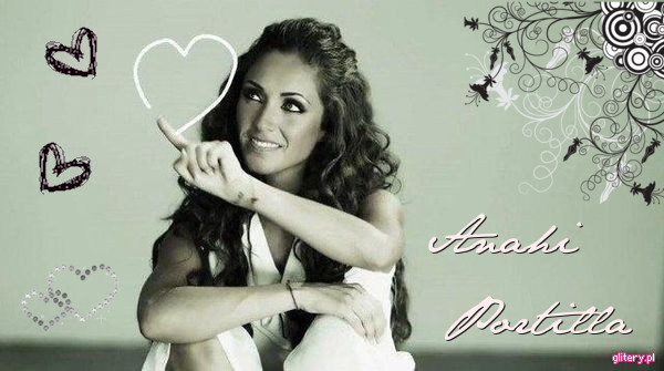 4-Anahi-Portilla-0-2400 - Anahi Glitery