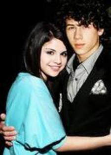 Selena si Nick