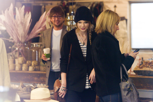 Taylor+Swift+Taylor+Swift+Portobello+Market+gOT_iCxAKsRl