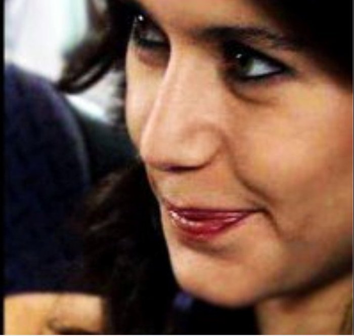 148825_1707707897598_1385081711_1835477_4056422_n - Beren Saat poze personale