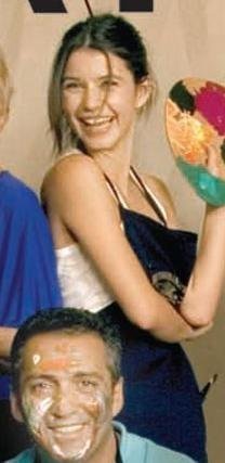 150299_1707707457587_1385081711_1835474_6623938_n - Beren Saat poze personale