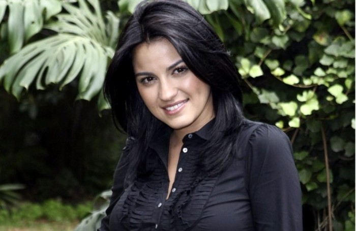 maite-732x476 - 00 Maite Perroni 001