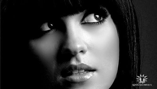 Maite-Perroni-maite-perroni-14198632-500-284