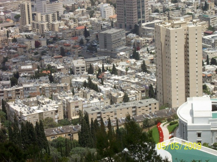 MODERN LA HAIFA ... - HAIFA ISRAEL CENTRU UNIVERSITAR ECONOMIC SI PORTUAR