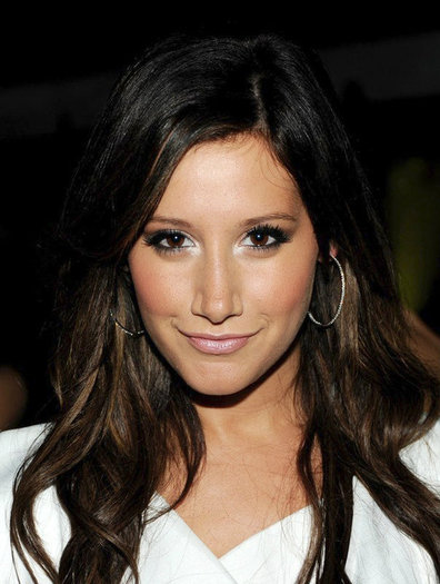 grhgrt - ashley tisdale The CW Summer TCA Event