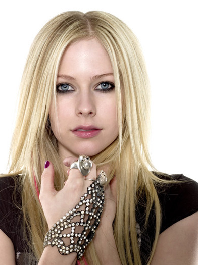 seventeen4 - Avril Lavigne-Photoshoot 17
