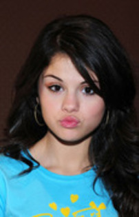 27239838_KIMVQNBDK - Super Look3