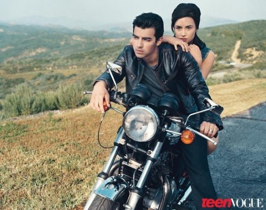 jemi-teen-vogue-8-530x419 - FoR U JoE JoNaS 5