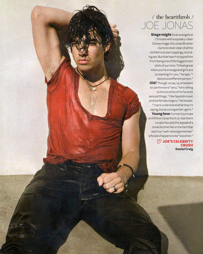 joe-jonas-instyle - Joe Jonas ud si sexy pentru revista InStyle