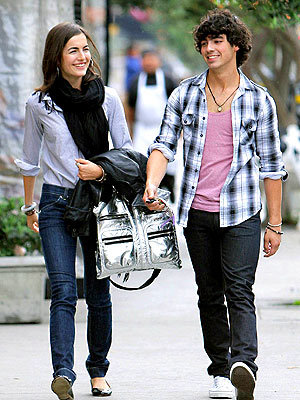 joe_jonas-camilla-belle - FoR U JoE JoNaS 5