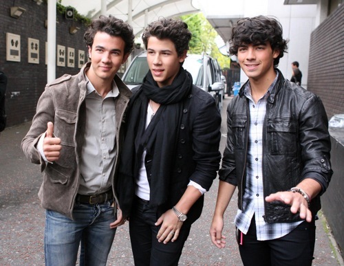 jonas-brothers-londra-9 - FoR U JoE JoNaS 5