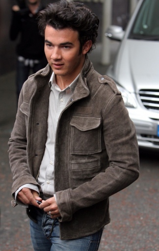 jonas-brothers-londra-13 - FoR U JoE JoNaS 5