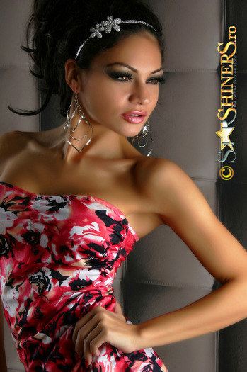 Girl (19)