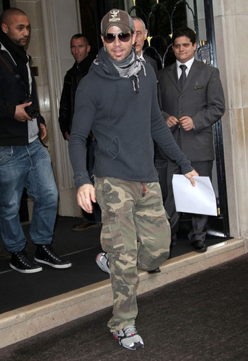 Enrique+Iglesias+Enrique+Iglesias+Leaving+XFYqRFh2vepl