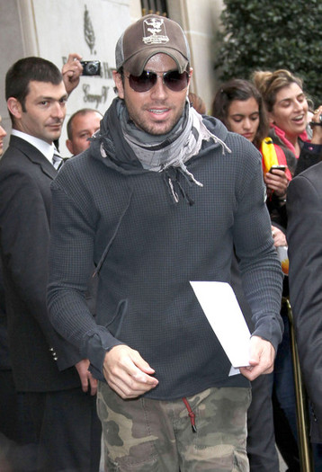 Enrique+Iglesias+Enrique+Iglesias+Leaving+xjU7E6rPjJMl
