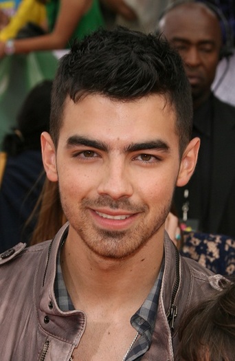 kids_choice_awards_2_27_wenn3278219 - Joe Jonas la Nickelodeon s 2011 Kids Choice Award