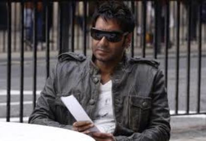 images (14) - Ajay Devgan-London Dreams