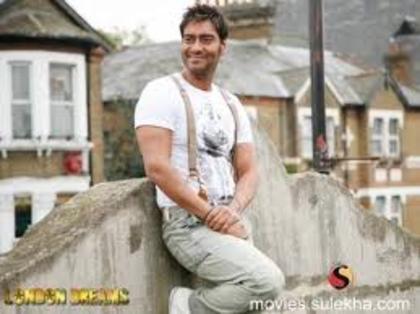 images (16) - Ajay Devgan-London Dreams