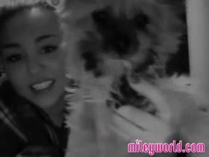 Miley Cyrus add NEW video on MileyWorld 2011 !!!!! 0034